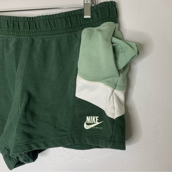 Nike Green Color Block Cotton Shorts Size Large - Picture 5 of 12